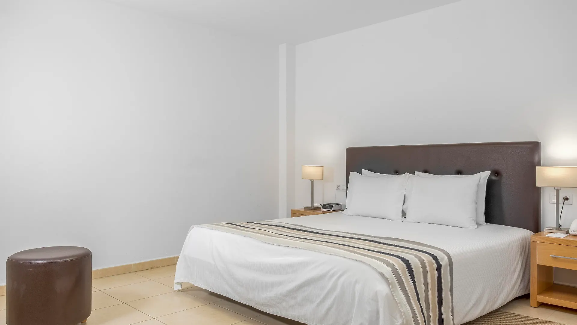 Aparthotel Sunset Harbour Club Costa Adeje